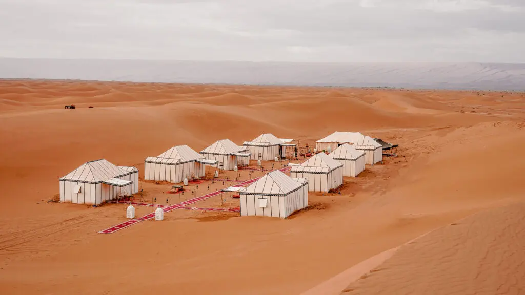 location-yahimdi-car-luxury-desert-trip
